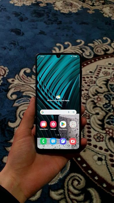Galaxy A31 sotiladi