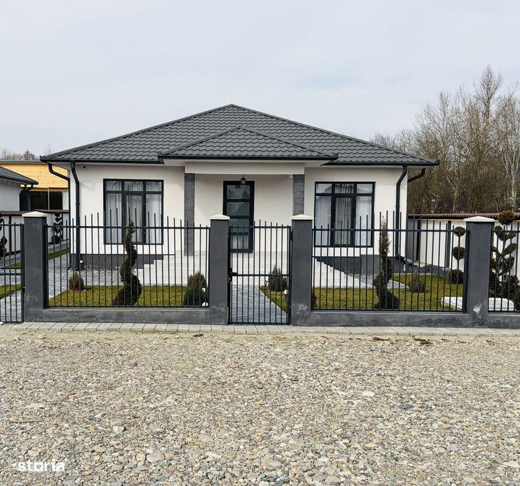 Casă de vânzare Copacelu (4km de oraș)