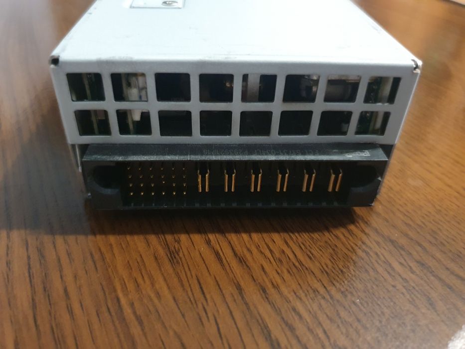 Sursă de alimentare în comutație Emerson, Astec  850W DS850-3