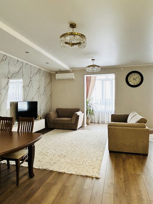 Продам 4-х комнатную квартиру