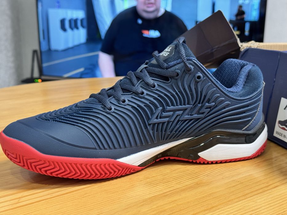 Кроссовки для тенниса