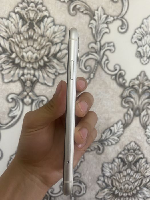 IPhone 11 64gb  Состояние жаксы