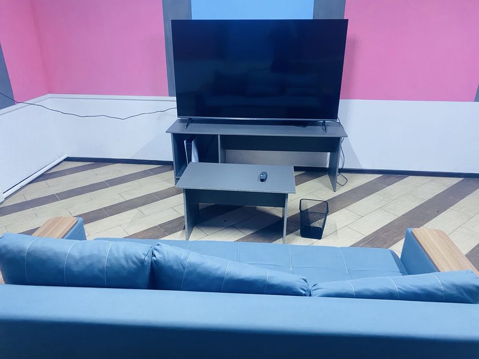 Продается PS 5 (4 штука ) с 12 джостиками