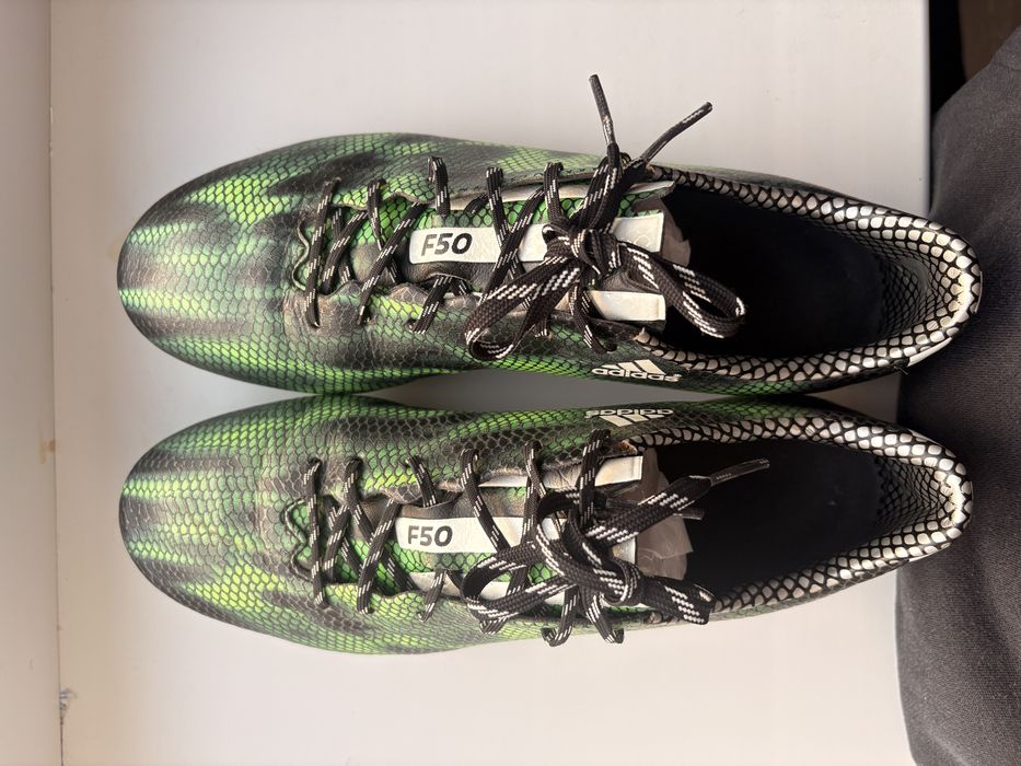 Продам бутсы адидас f50