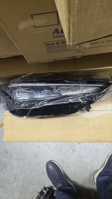 Передние фары uni-V