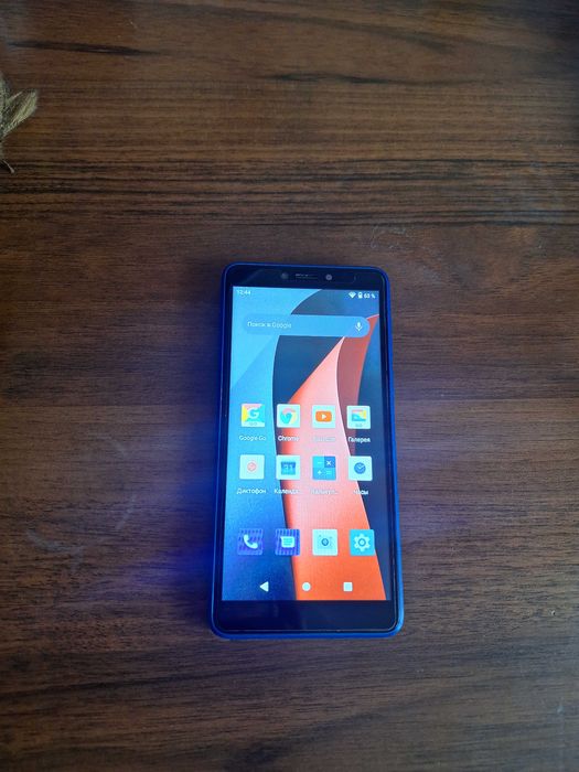 Продам телефон BQ-5740G Spring