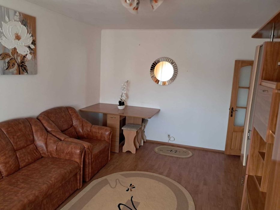 De inchiriat apartament 2 camere VASLUI zona Traian