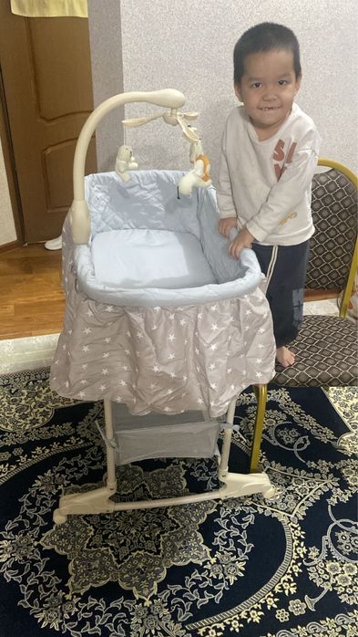 продам манеж детский