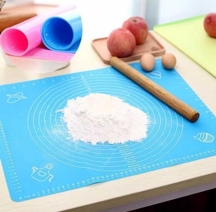 Силиконова постелка за печене, точене и месене