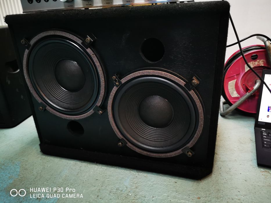 Subwoofer pasiv Solton, cu ieșire pentru sateliti