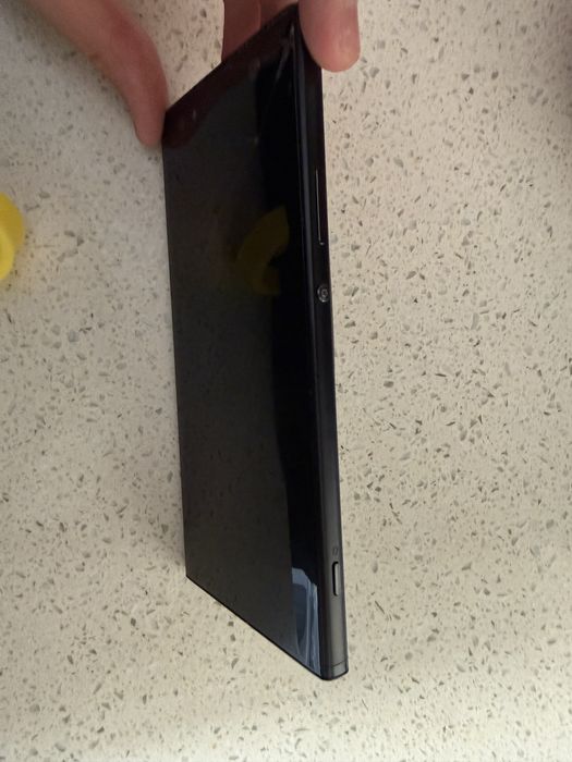 Продам телефон Sony ixperia