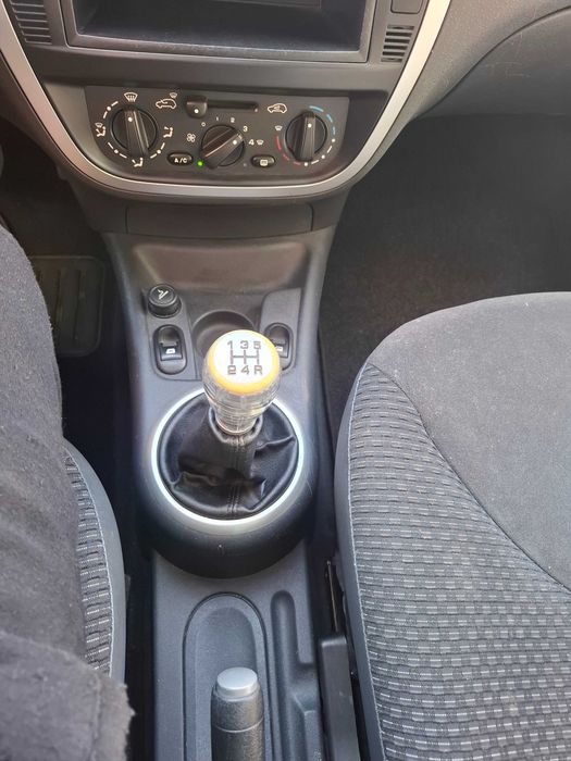 Продажба на личен автомобил