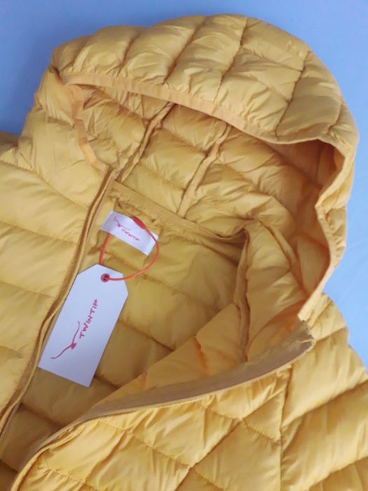 Ново!Дамско яке пух S /M