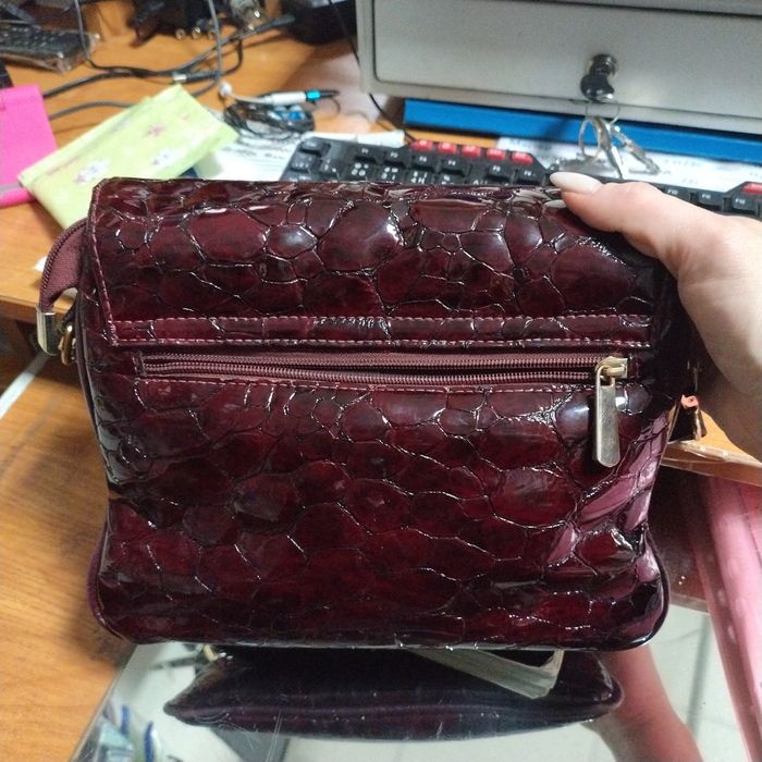 Продам сумку кожаную