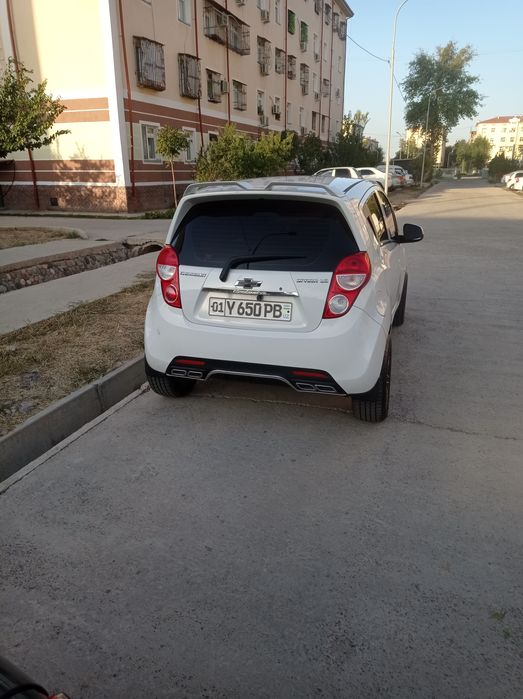 Продается Спарк 2011 года хорошем состоянии