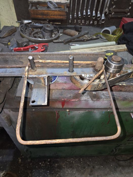 БИГЛЯР за огъване на арматура