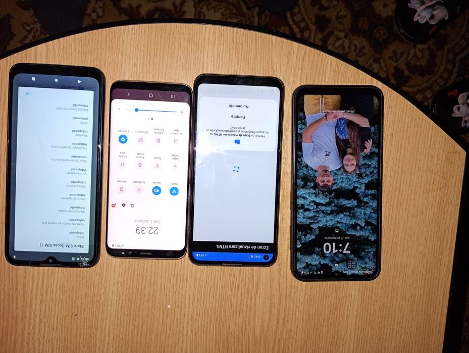 Telefoane de vinzare Motorola si Samsung la pachet