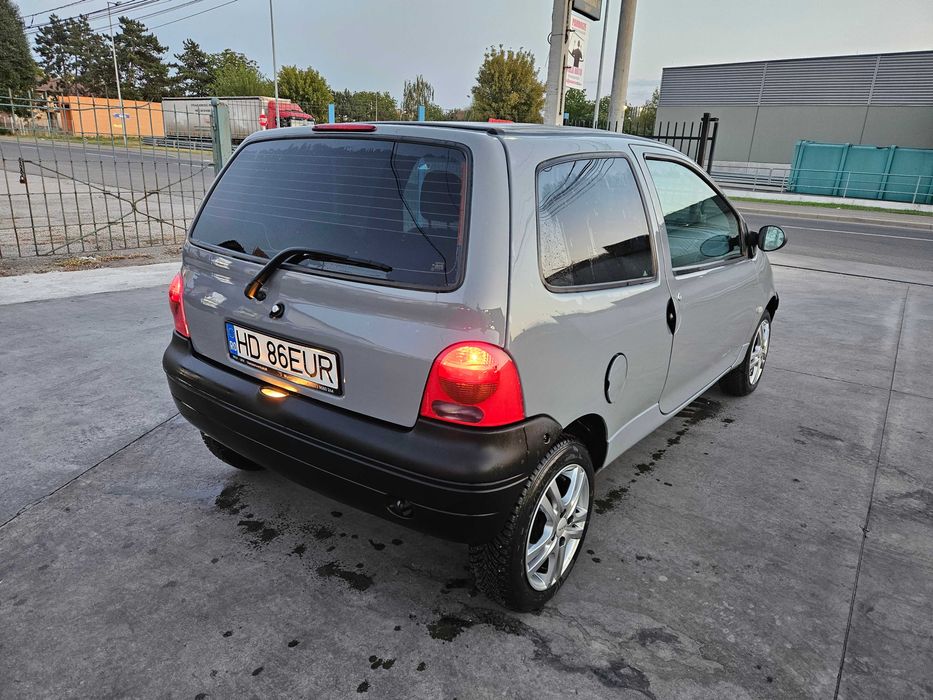 Renault Twingo , an fabricatie 2004