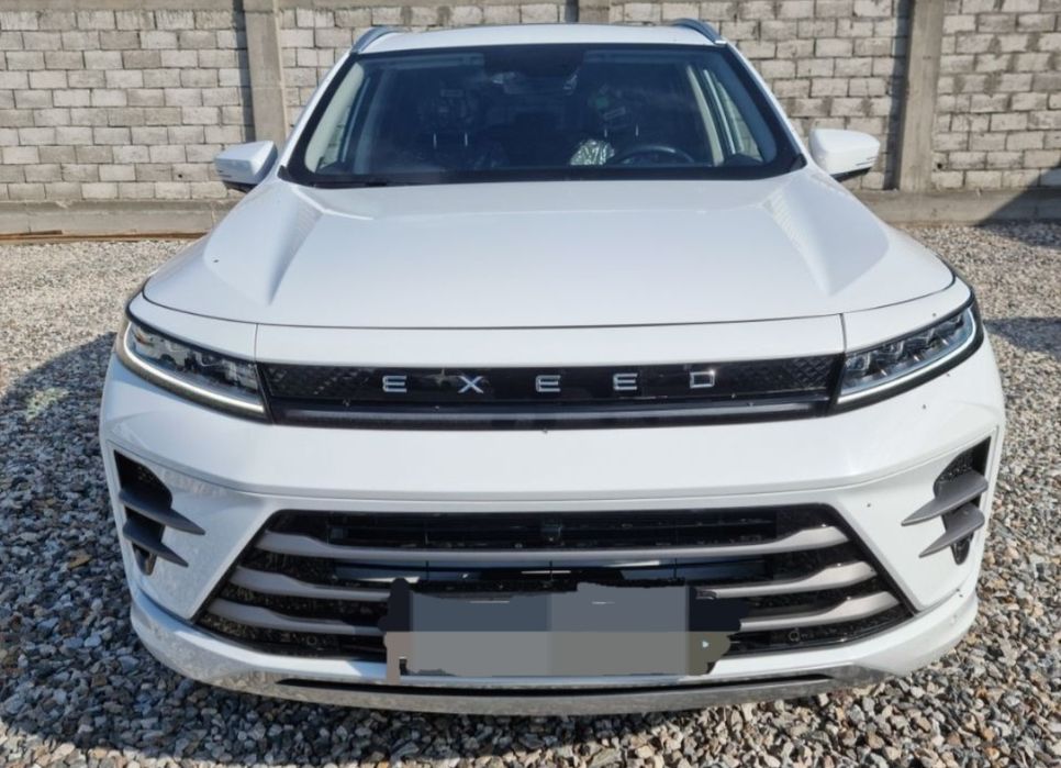 Exeed LX Luxury 2023 yili 18 ming km