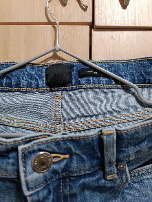 Женские джинсы 38 р  MANGO, H&M, CROSS JEANS