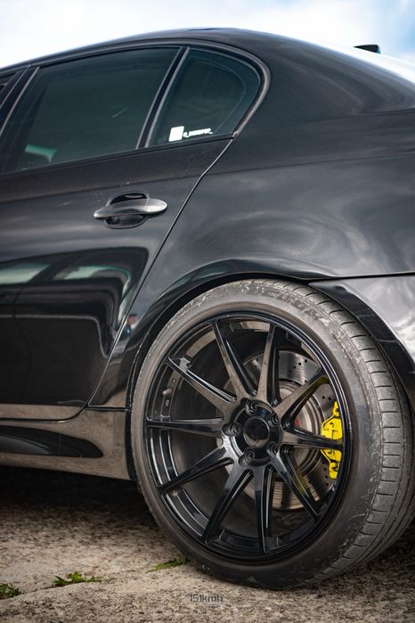 vand/schimb jante + cauciucuri+ prezoane + distantiere