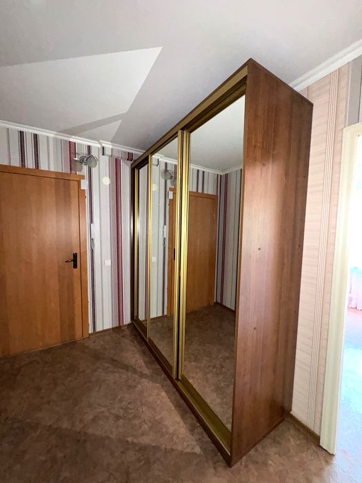 Продам шкаф купе