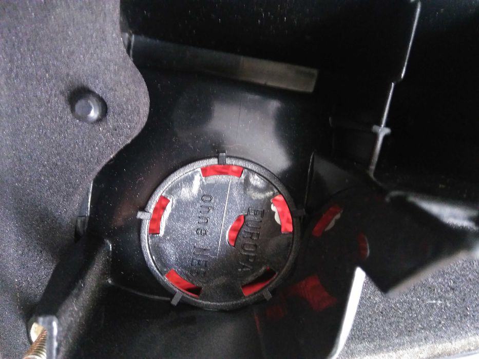 Vand doua stopuri NOI, spate (stanga + dreapta) pentru VW Golf II