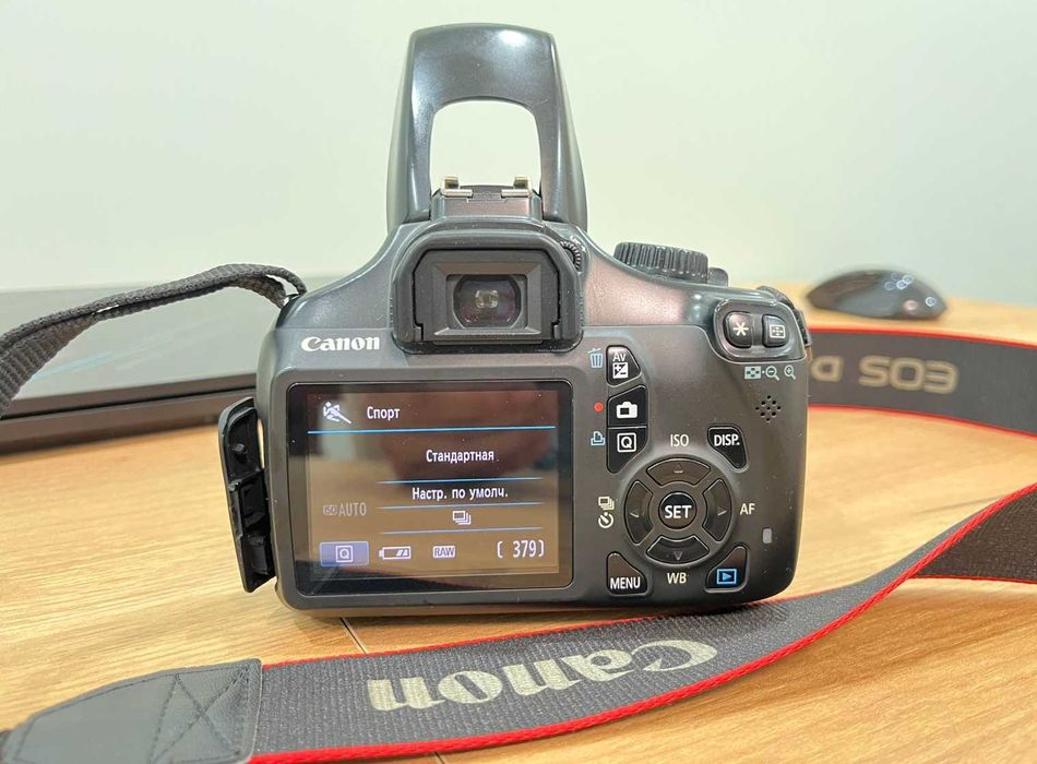 Canon EOS1100D фотоаппараты