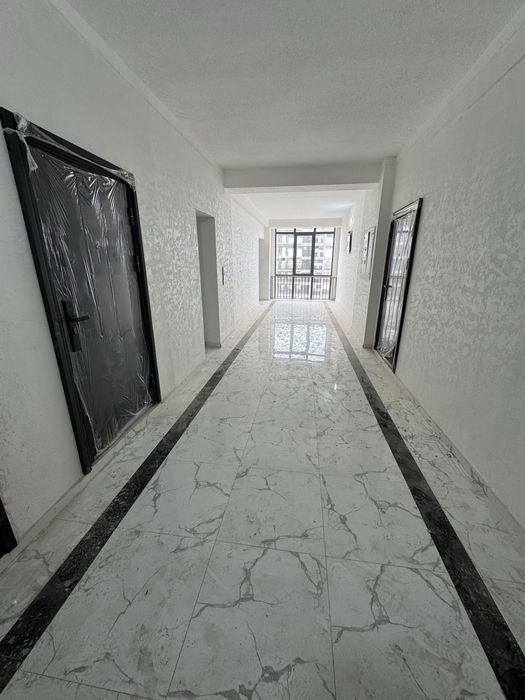 Gorgazda 1 xonalik karobka uy sotiladi