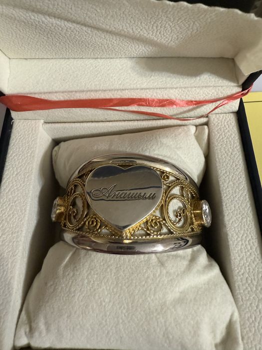 Продам серебренный браслет.