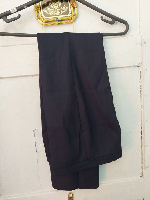 Продам костюм 4 женский