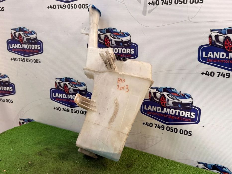 Vas lichid parbriz stropgel  KIA RIO 2 2013 1.1 DIESEL (DOHC TCI) / SEDAN 5 USI COD OEM 98610-1W000 2011-2017