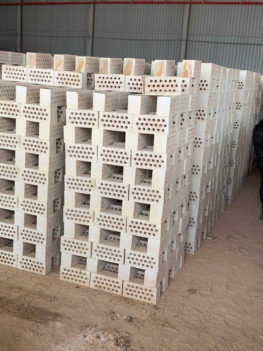 Sifatli poltara pishgan g'ishtlar