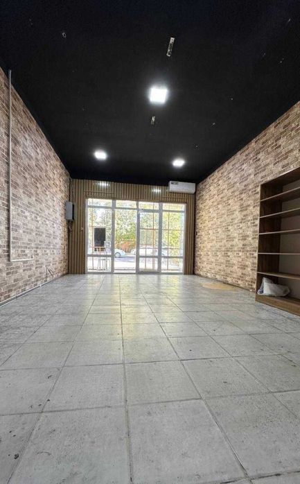 Чайхана Салом.  Аренда 50 м2. Вдоль дороги.