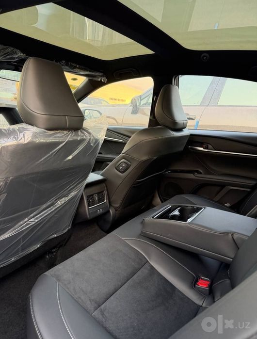 **Camry 2.0 Hybrid Sport Plus
