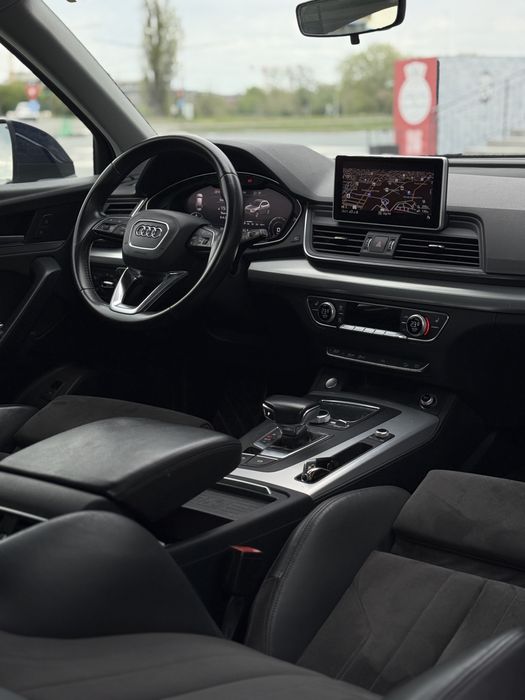 Audi Q5 S-Line / 2.0 TDI / Euro 6