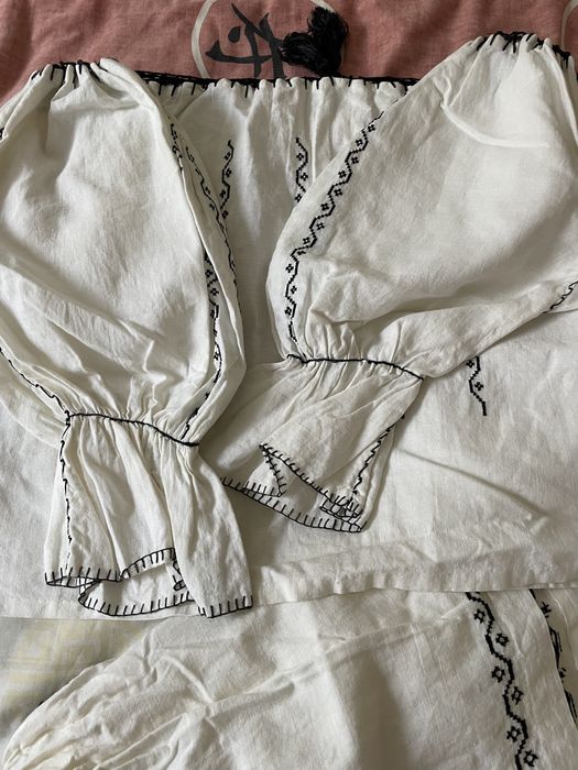 Costum popular fetite