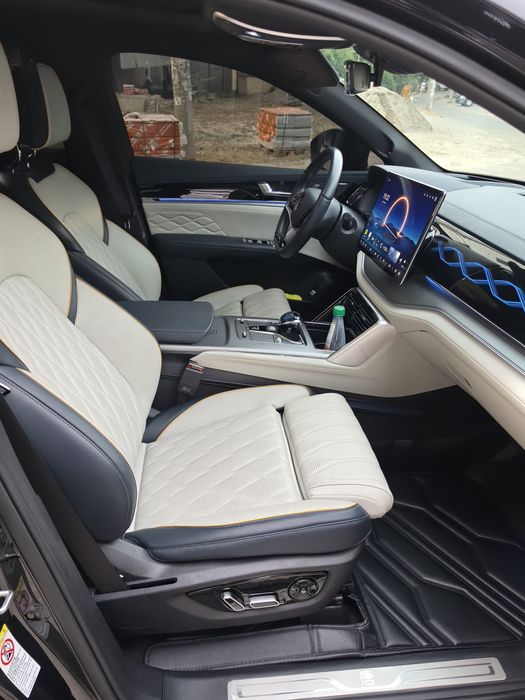 BYD TANG 730км 2024/25 Рестайлинг Капитанский сиденя 4 массаж энг фули