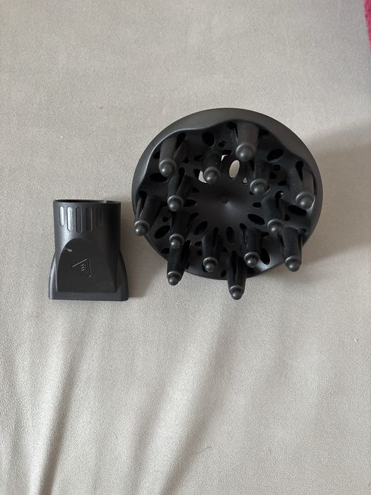 Мощный Фен с двумя насадками