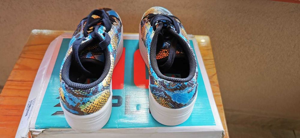 Оригинални дамски сникърси JC PLAY By JEFFREY CAMPBELL - 38 номер