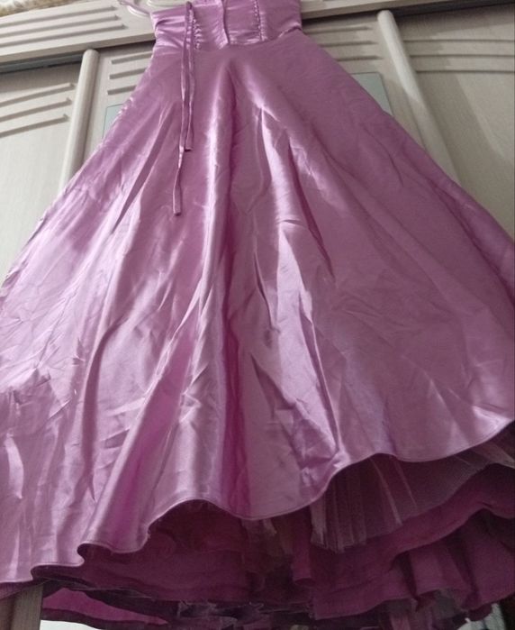 Вечернее платье женское