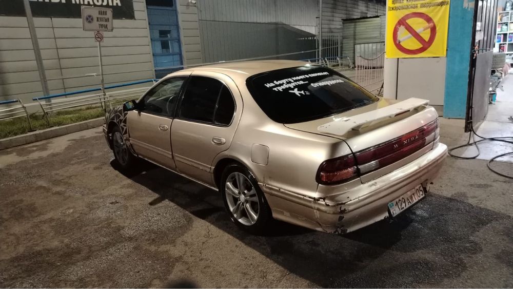 Продам Ниссан Максима