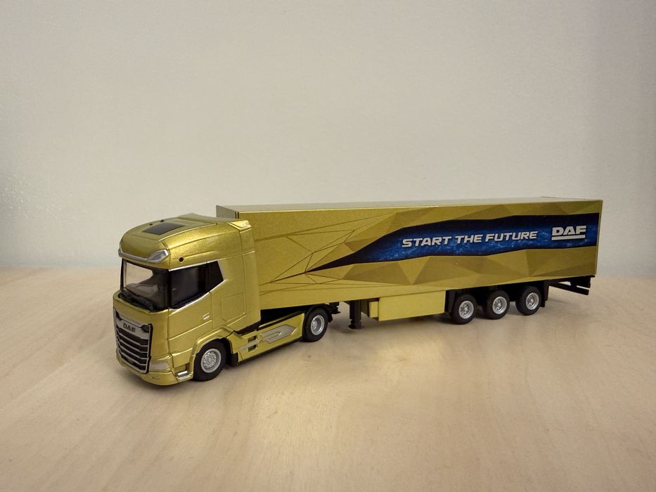 Macheta camion DAF XG WSI 1/87