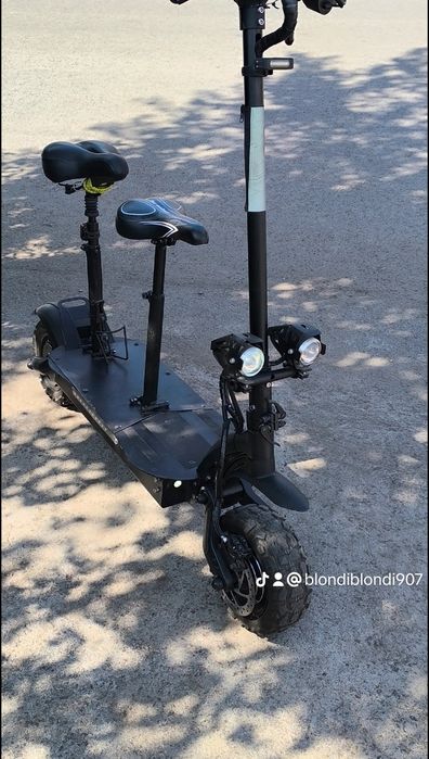 Vând  Diferite  Diverse de Scaune