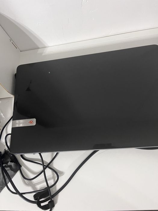 Продам ноутбук есть торг