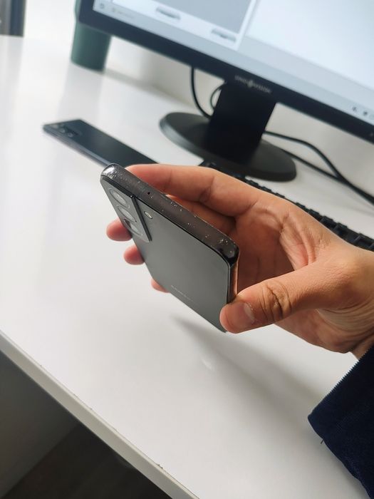 Samsung Galaxy S22 - 256 gb qulay narxda sotiladi