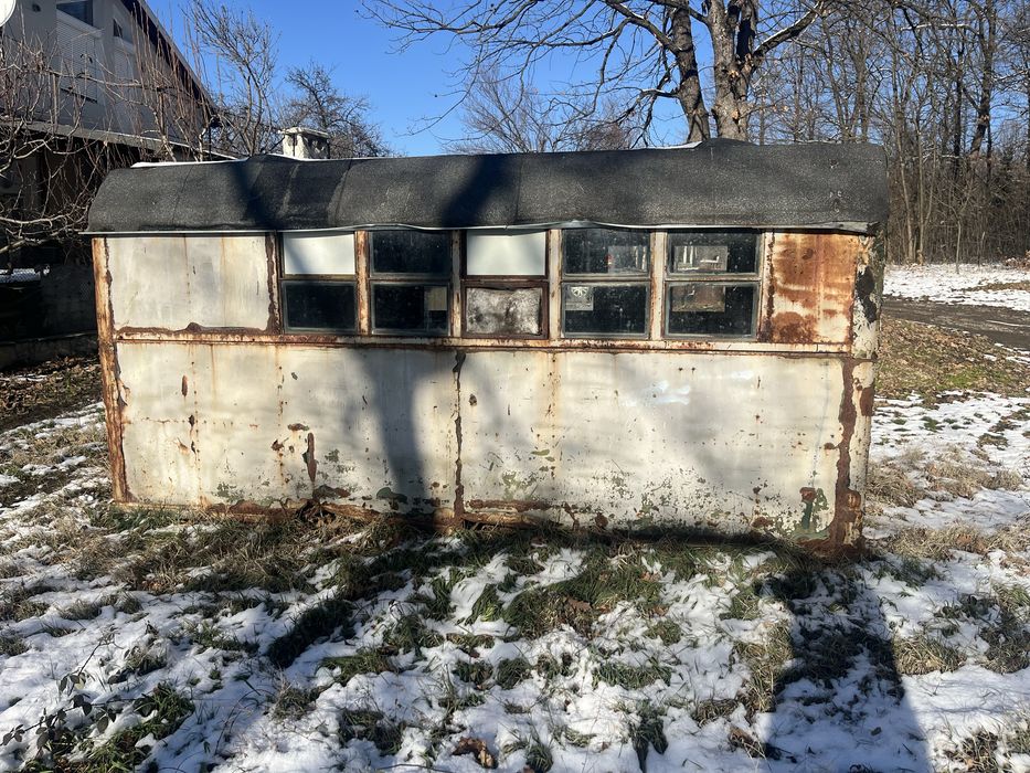 Военен фургон/офис,склад,работилница).