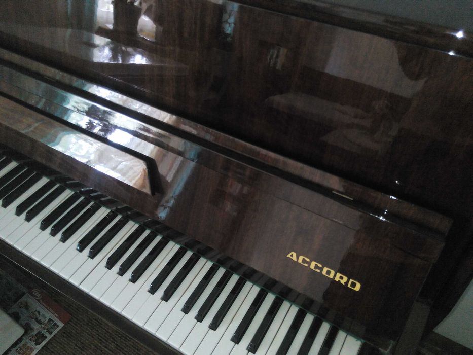 Акустично пиано "Акорд"