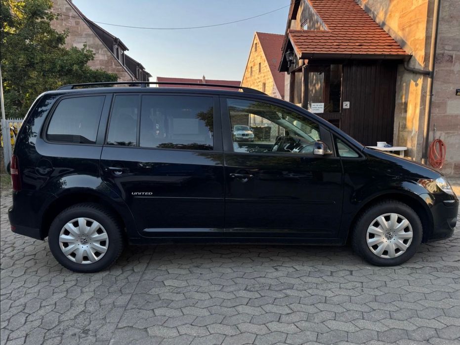 VOLKSWAGEN Touran 2009 — imagine 3