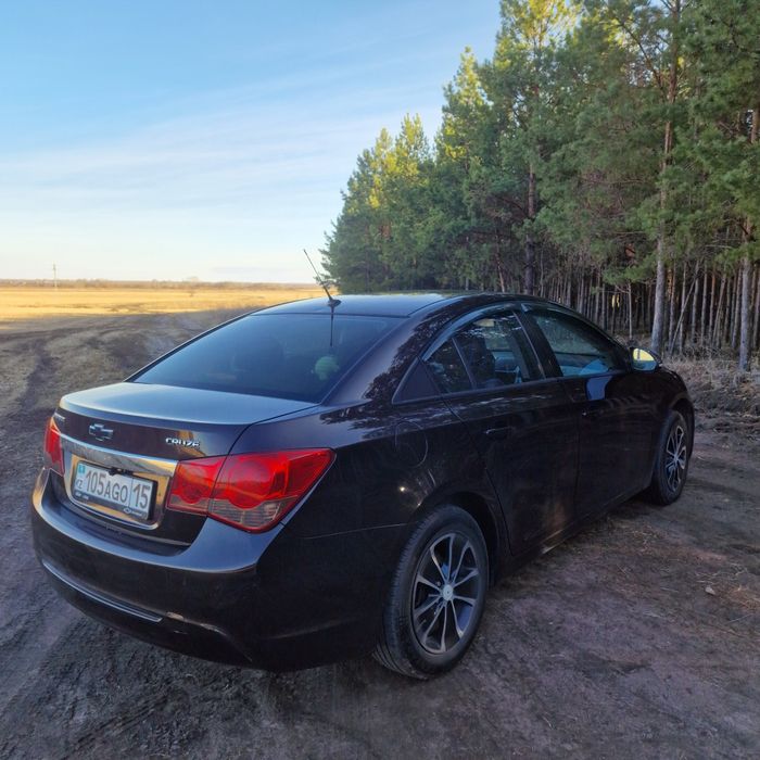 Продам chevrolet cruze 2014 1.8 АКПП